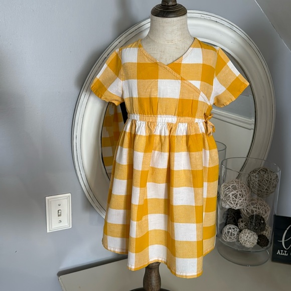 Old Navy Other - Little Girls Old Navy Yellow Gingham /Plaid dress.